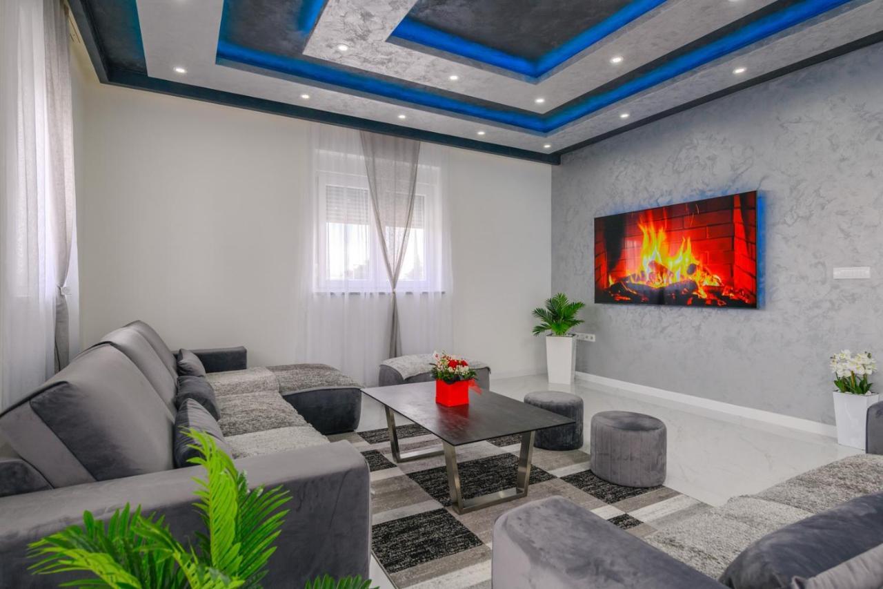 Complex Villa White Pula Dış mekan fotoğraf